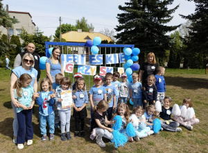 Niebieskie Igrzyska o charakterze sportowo-integracyjnym w Przedszkolu Samorządowym w Gorzkowicach.