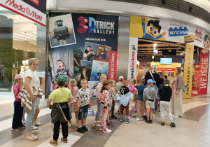 Zdjęcie 1 na 114