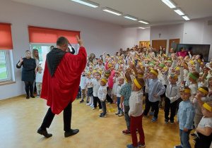 Zdjęcie 51 na 79