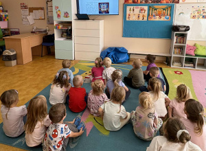 ,Magiczne uczucie po występie "- realizacja Ogólnopolskiego Projektu Edukacyjnego w Przedszkolu Samorządowym w Gorzkowicach